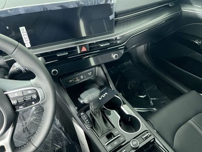 2026 Kia K5 — photo 25 view