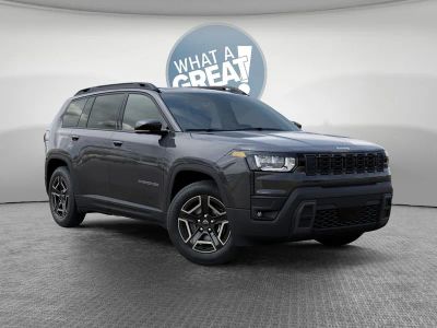 2026 Jeep Cherokee Limited in Sting-Gray Clear-Coat Exterior Paint — front three-quarter view