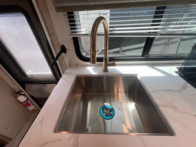 2027 Thor Motor Coach CHATEAU - Photo 13