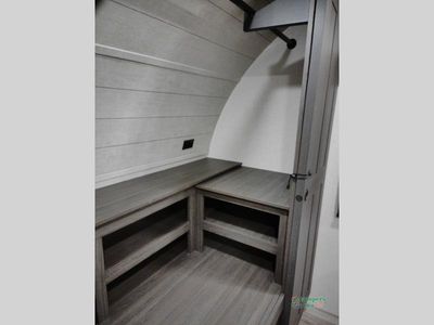 2026 Venture RV Stratus — photo 46 view