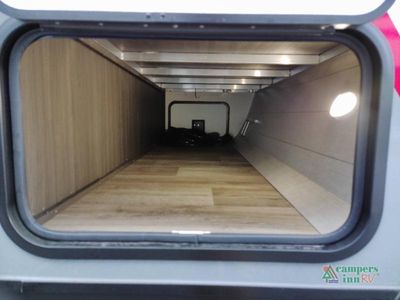 2026 Venture RV Stratus — photo 7 view