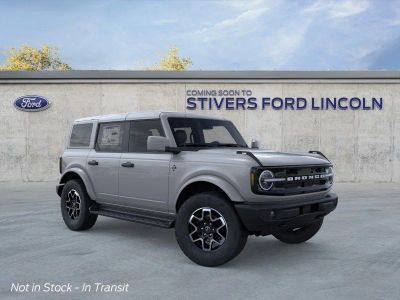 2026 Ford Bronco Outer Banks in Avalanche Gray — front three-quarter view