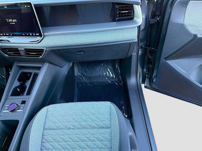 2026 Volkswagen Tiguan - Photo 16