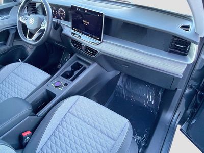 2026 Volkswagen Tiguan - Photo 12