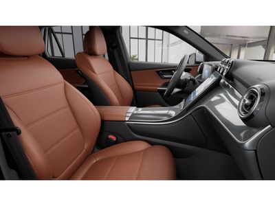 2026 Mercedes-Benz GLC — photo 46 view