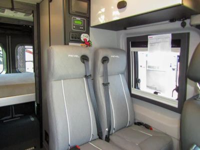 2026 Winnebago REVEL - Photo 7