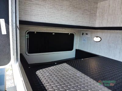 2025 Entegra Coach Odyssey — photo 21 view