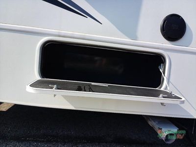 2025 Entegra Coach Odyssey — photo 11 view