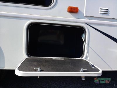 2025 Entegra Coach Odyssey — photo 10 view