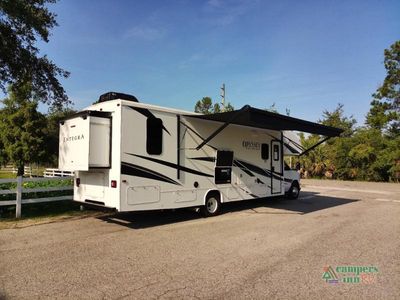 2025 Entegra Coach Odyssey — photo 26 view