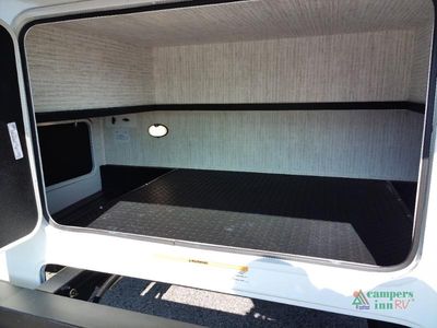 2025 Entegra Coach Odyssey — photo 20 view