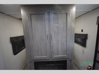 2026 Coachmen RV Catalina Legacy — photo 21 view