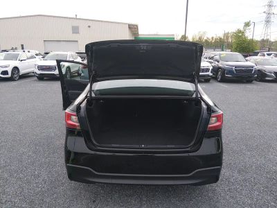 2025 Subaru Legacy - Photo 11