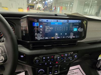2026 Jeep Wrangler — photo 20 view