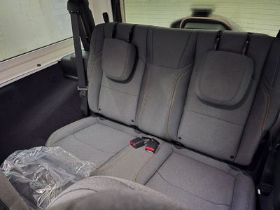 2026 Jeep Wrangler — photo 26 view