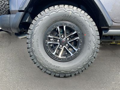 2026 Jeep Wrangler - Photo 26