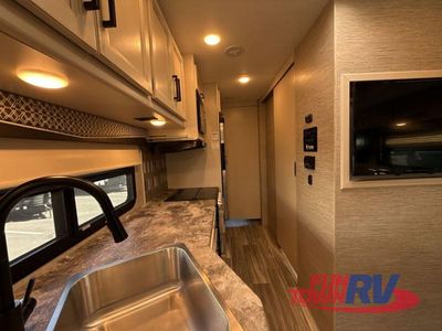 2022 Thor Motor Coach ACE — photo 61 view