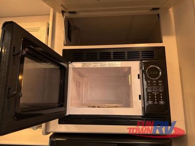 2022 Thor Motor Coach ACE — photo 56 view