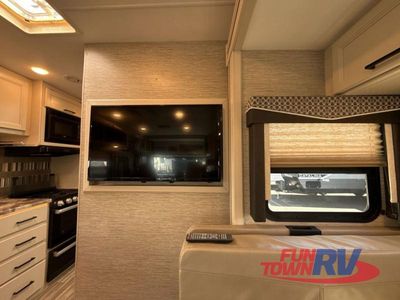 2022 Thor Motor Coach ACE — photo 44 view