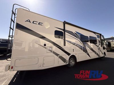 2022 Thor Motor Coach ACE — photo 21 view
