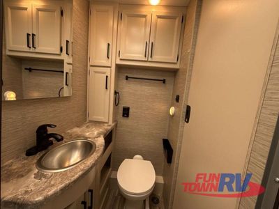 2022 Thor Motor Coach ACE — photo 76 view