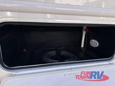 2022 Thor Motor Coach ACE — photo 106 view
