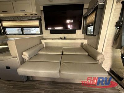 2022 Thor Motor Coach ACE — photo 34 view