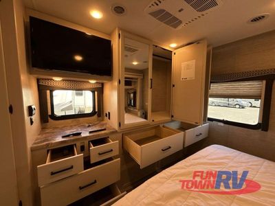 2022 Thor Motor Coach ACE — photo 67 view