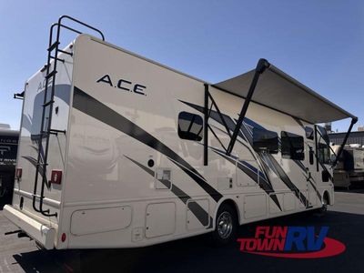 2022 Thor Motor Coach ACE — photo 10 view