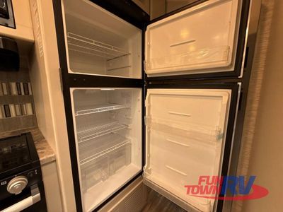 2022 Thor Motor Coach ACE — photo 59 view
