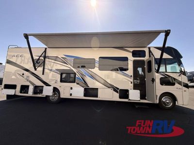 2022 Thor Motor Coach ACE — photo 13 view
