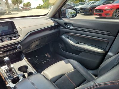 2019 Nissan Altima - Photo 14