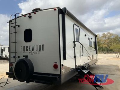 2023 Forest River RV Rockwood Ultra Lite — photo 8 view
