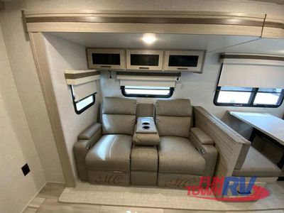 2023 Forest River RV Rockwood Ultra Lite — photo 18 view
