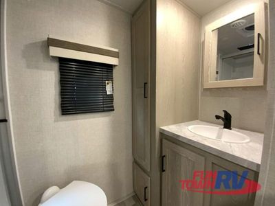 2023 Forest River RV Rockwood Ultra Lite — photo 24 view