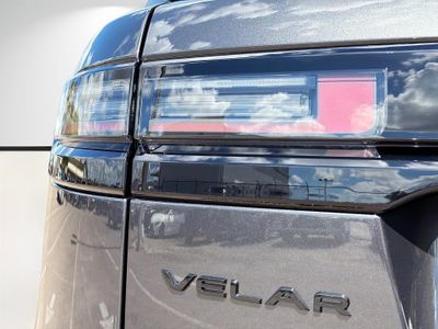 2026 Land Rover Range Rover Velar — photo 10 view