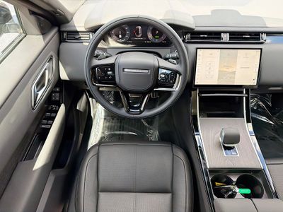 2026 Land Rover Range Rover Velar — photo 17 view