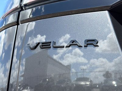 2026 Land Rover Range Rover Velar — photo 11 view