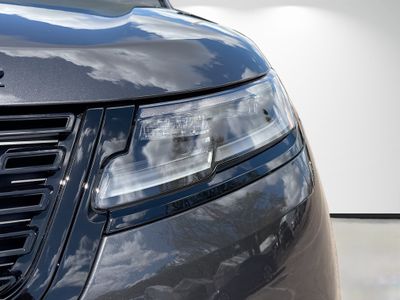 2026 Land Rover Range Rover Velar — photo 9 view