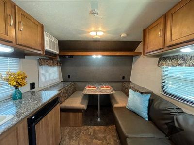 2016 Keystone RV Summerland - Photo 12