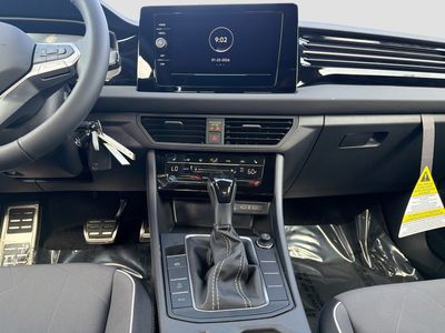 2026 Volkswagen Jetta - Photo 18