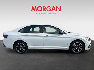 2026 Volkswagen Jetta - Photo 2