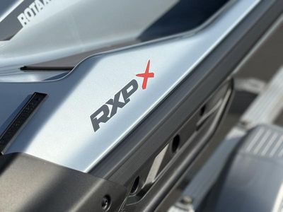2025 Sea-Doo RXP-X 325 Tech, BRP Premium A, iBR Ice Metal / Manta Green - Photo 8