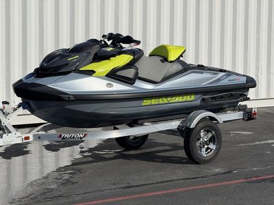 2025 Sea-Doo RXP-X 325 Tech, BRP Premium A, iBR Ice Metal / Manta Green - Photo 2