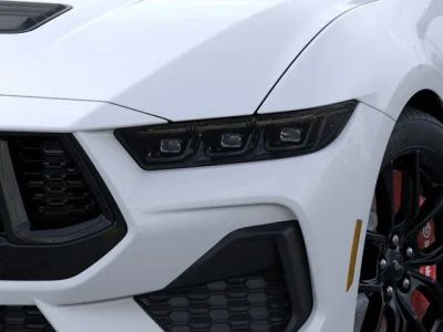 2026 Ford Mustang - Photo 18
