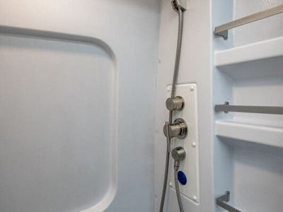2025 Entegra Coach Insignia — photo 11 view