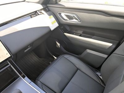 2026 Land Rover Range Rover Velar - Photo 16