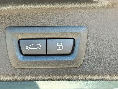 2026 BMW X5 — photo 14 view