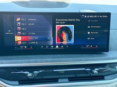 2026 BMW X5 — photo 33 view