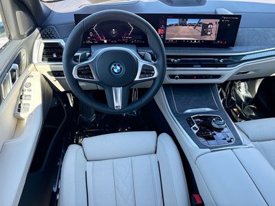 2026 BMW X5 — photo 18 view